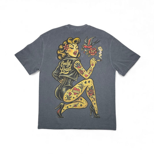 Puffing Baddie - OVERSIZED Heavyweight Tee